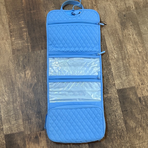 Vera Bradley Sky Blue Hanging Cosmetic Bag - Picture 4 of 12